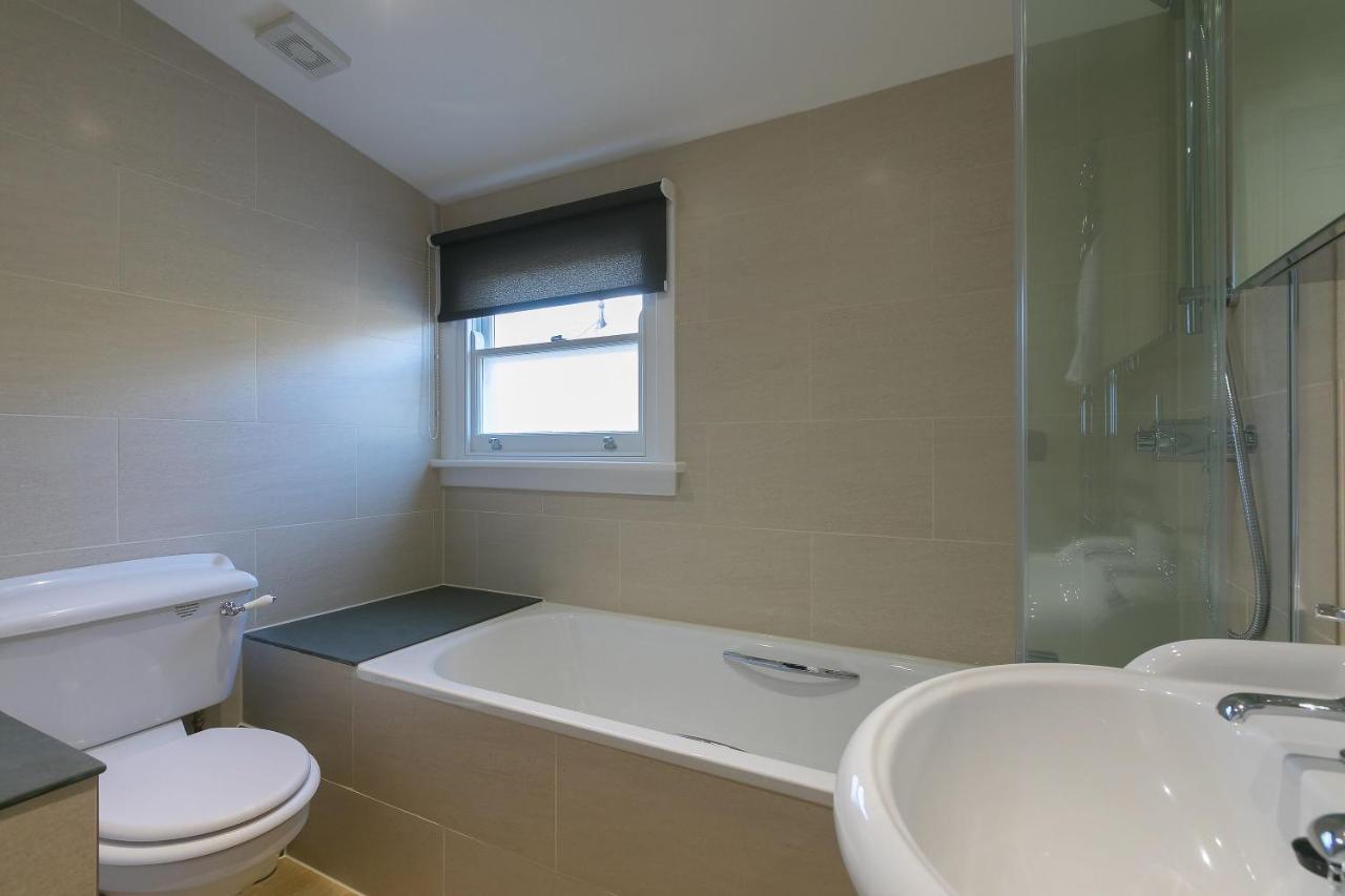 Harbour Moorings Villa St. Ives Exterior photo